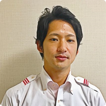 安藤 正人 乗務員
